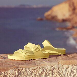 Birkenstock Arizona EVA Yellow Slide Buckle Sandals Flip Flops Women's Size 6